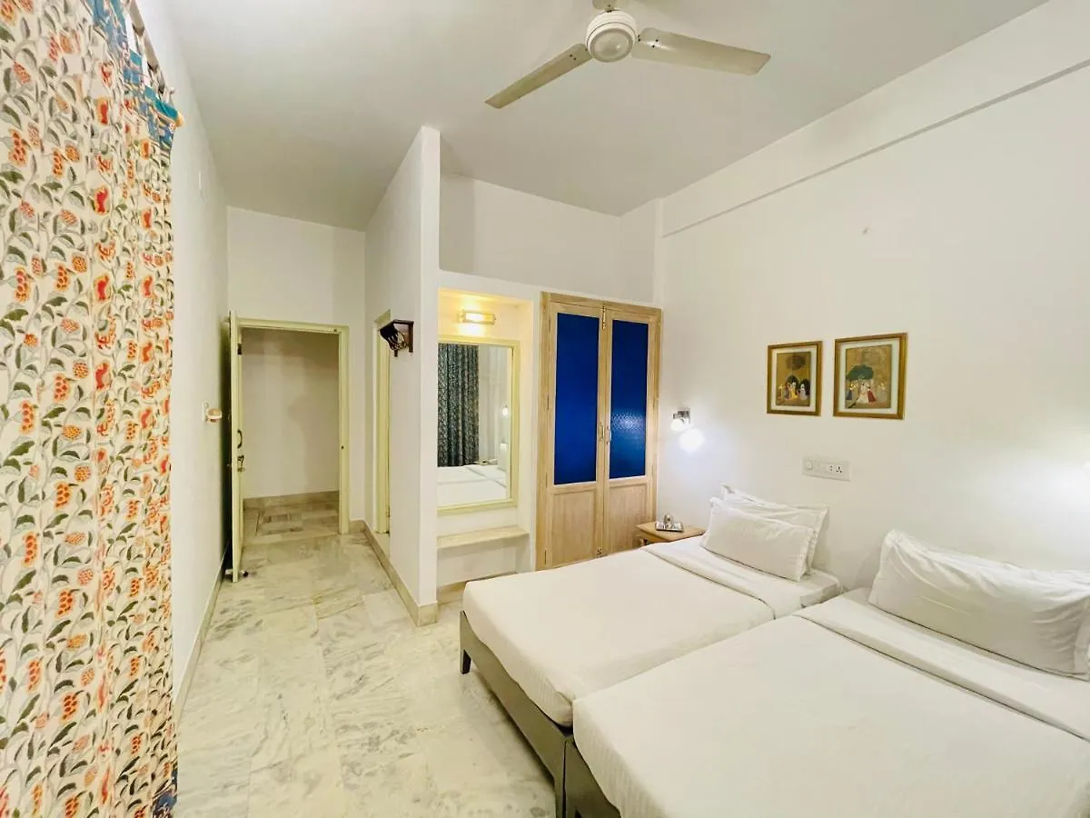 Hotel Jaiwana Haveli Udaipur 3*,