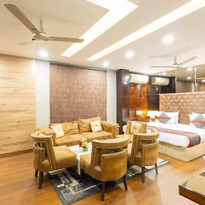 Gold Souk - Karol Bagh Hotel