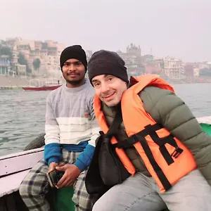 https://hotel-ananya-inn.hotels-varanasi.com